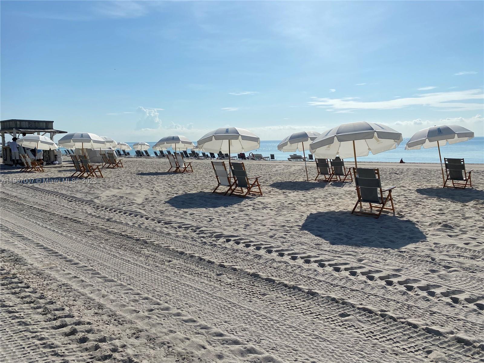 RONEY PALACE CONDO - Residential Lease