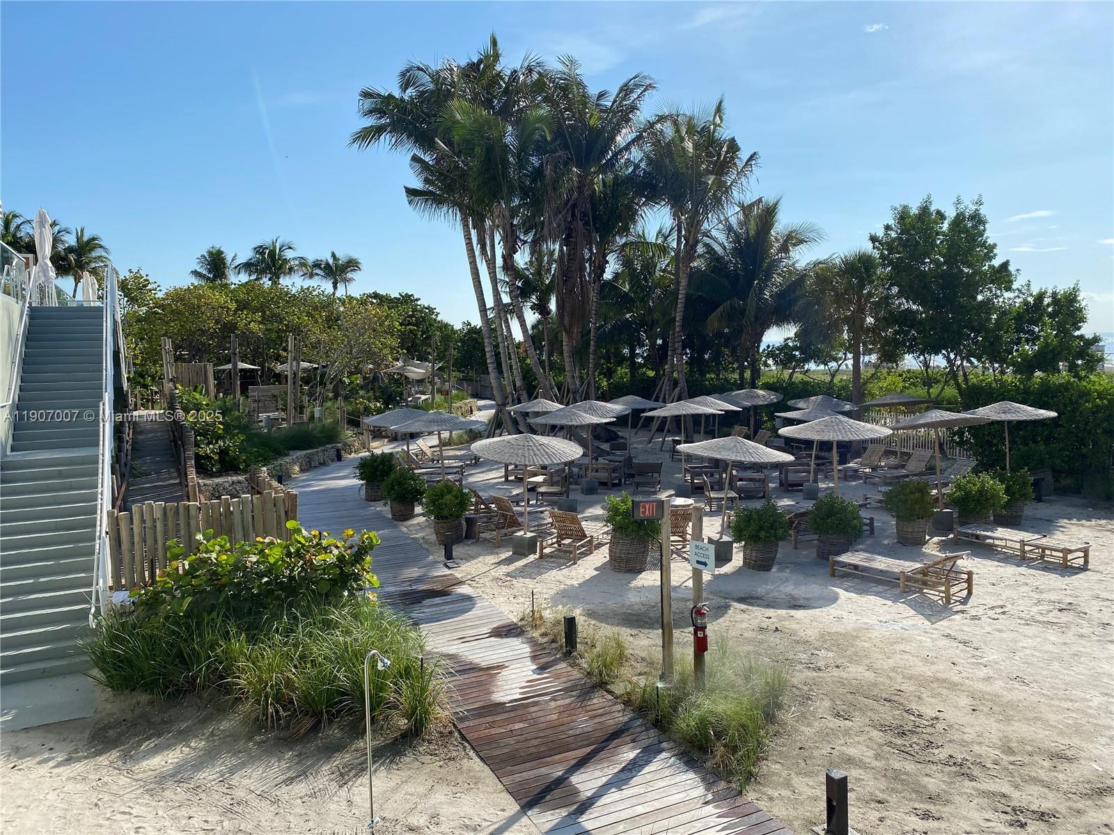 RONEY PALACE CONDO - Residential Lease