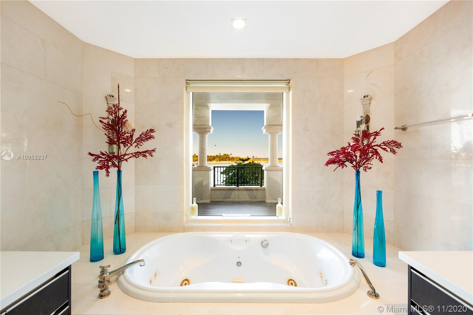 PALAZZO DEL MARE AT FISHE - Residential