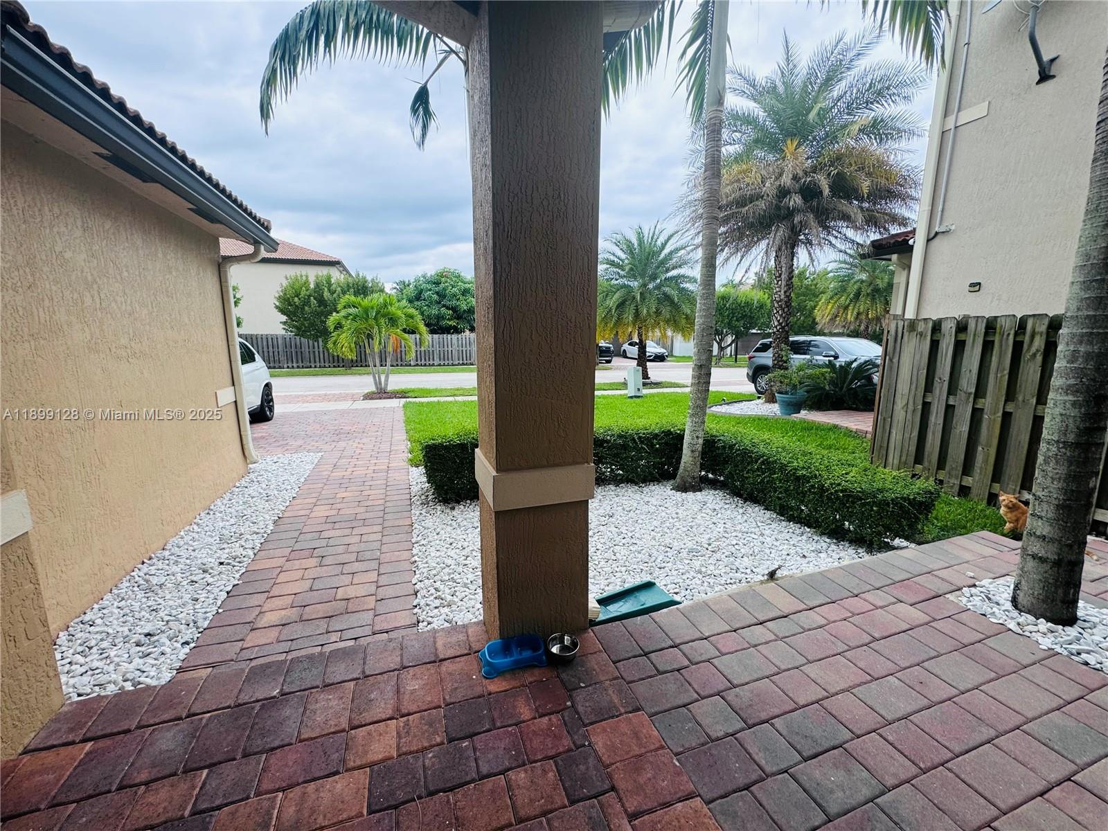 HEMINGWAY POINT - Residential Lease