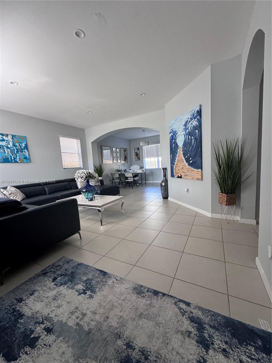 HEMINGWAY POINT - Residential Lease