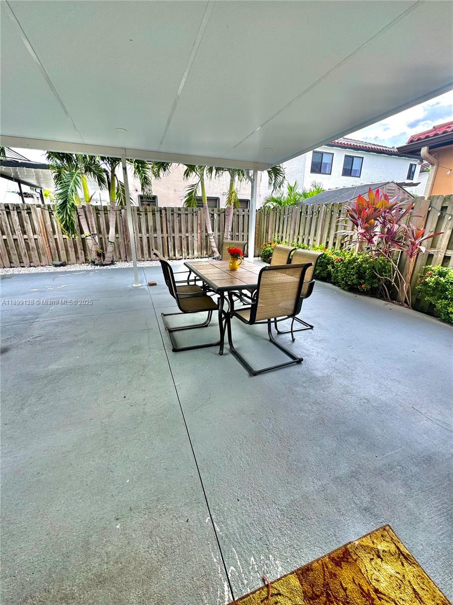 HEMINGWAY POINT - Residential Lease