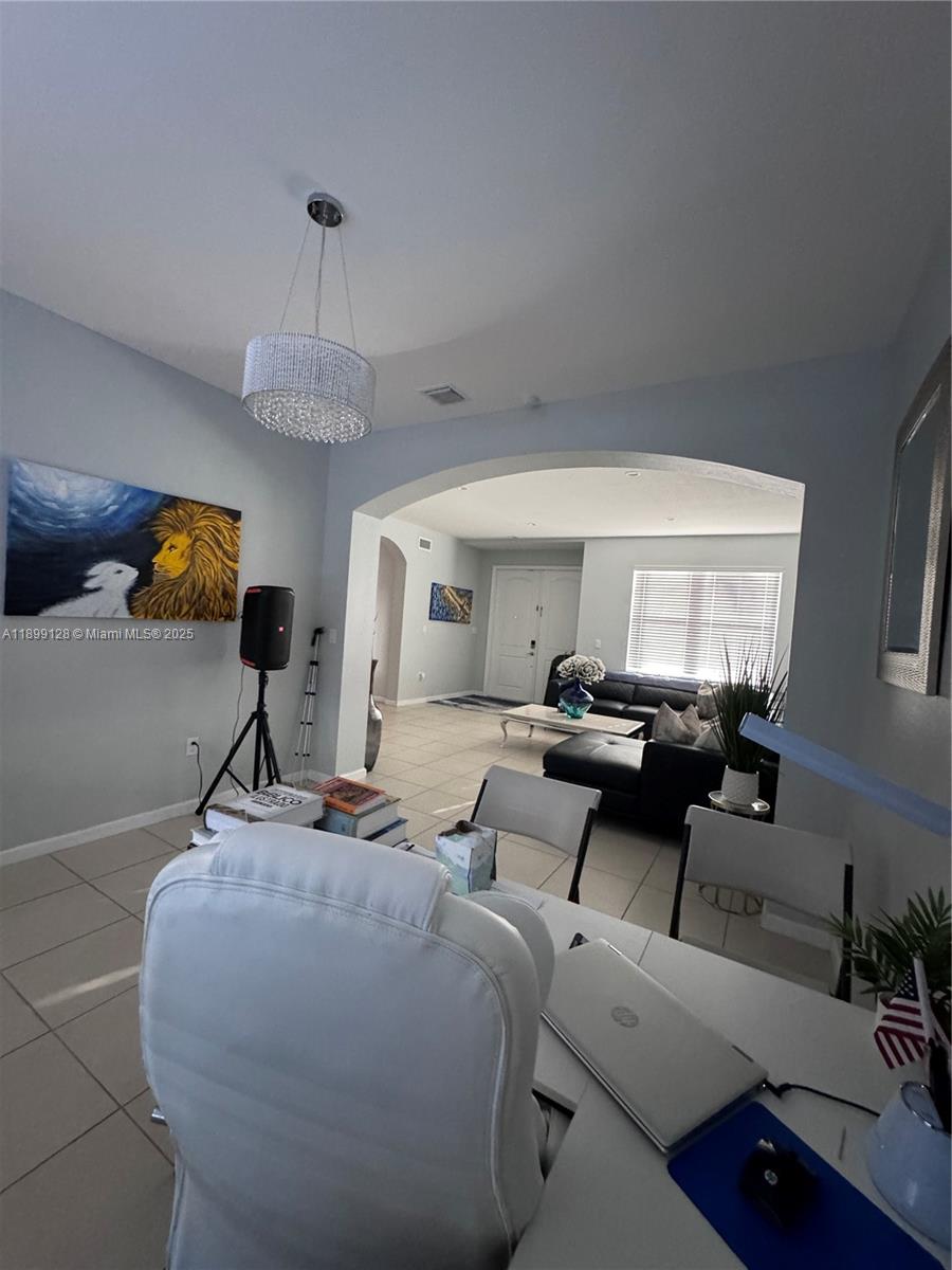 HEMINGWAY POINT - Residential Lease