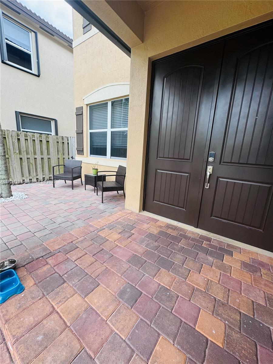 HEMINGWAY POINT - Residential Lease