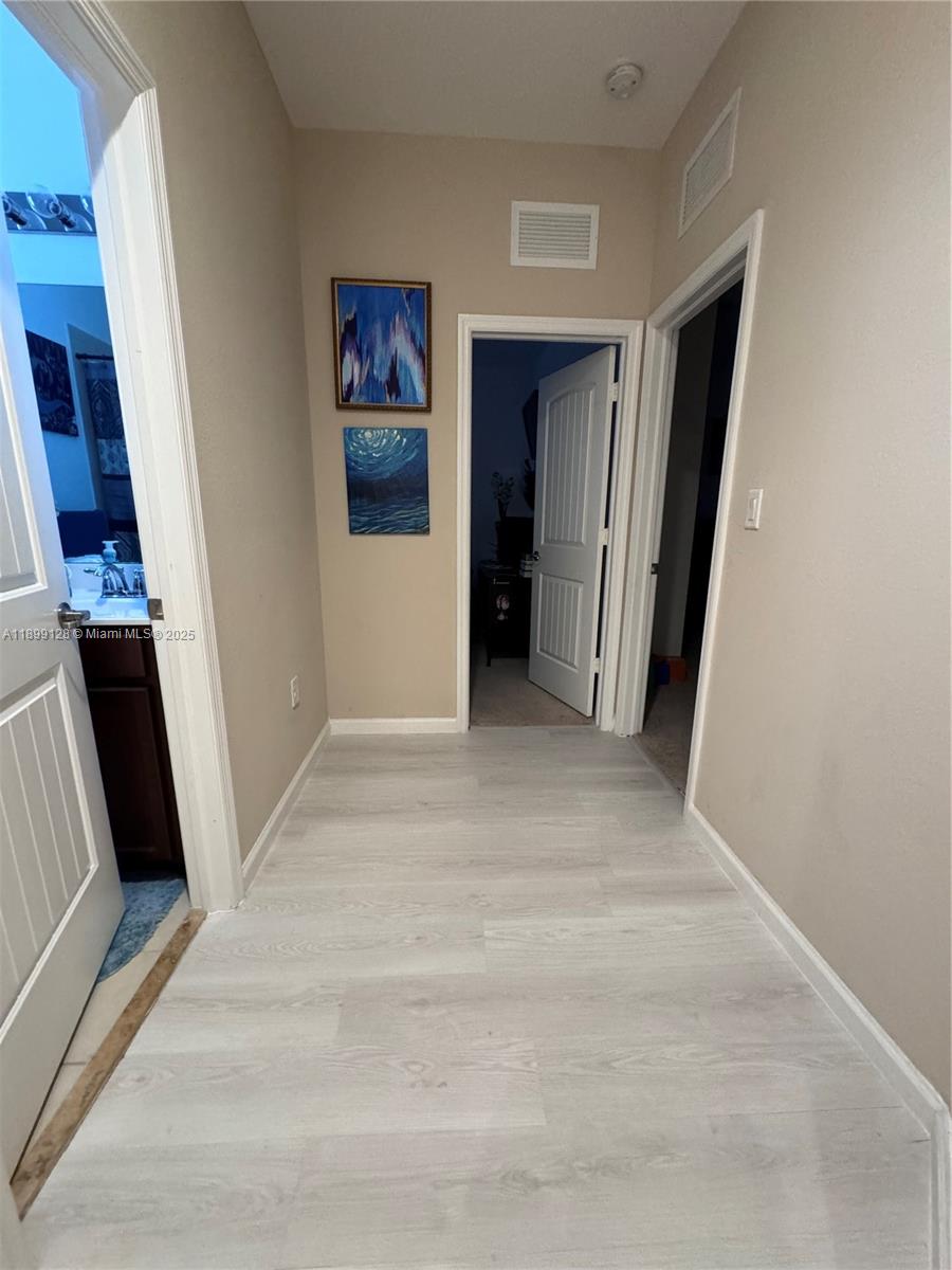 HEMINGWAY POINT - Residential Lease