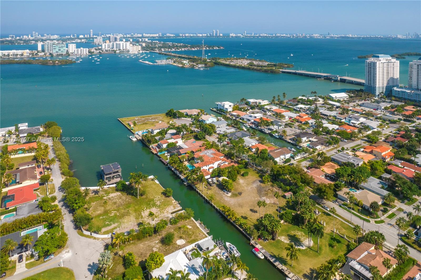 BAYSHORE ESTATES - Residential Lease