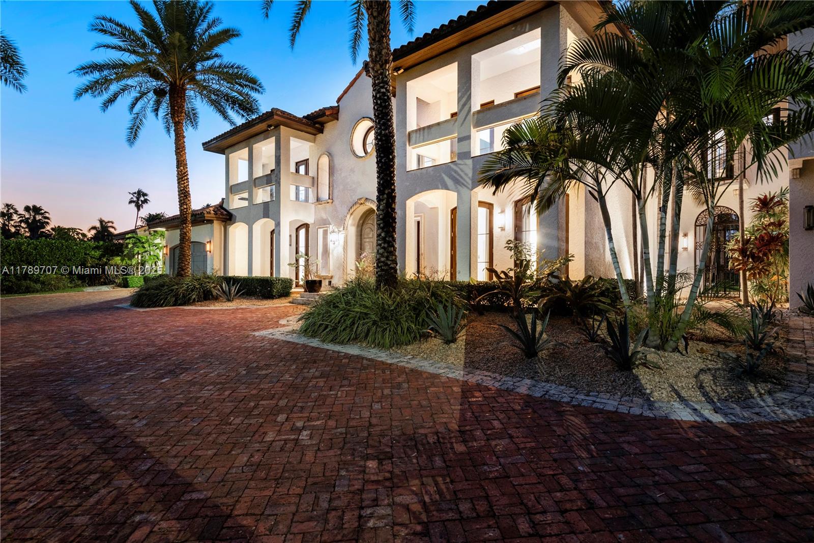 BAYSHORE ESTATES - Residential Lease