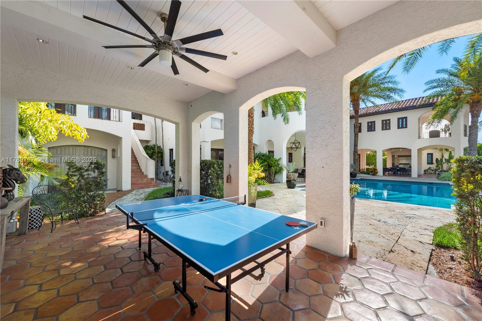 BAYSHORE ESTATES - Residential Lease