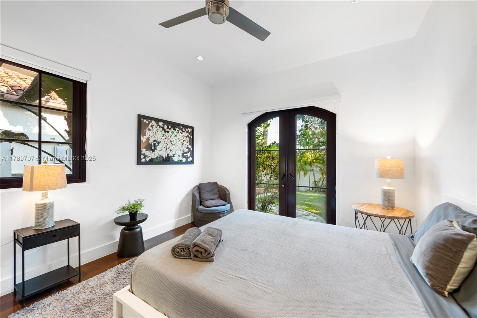 BAYSHORE ESTATES - Residential Lease