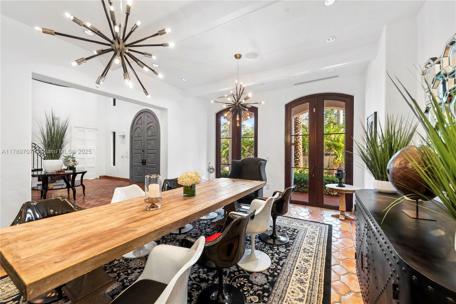 BAYSHORE ESTATES - Residential Lease