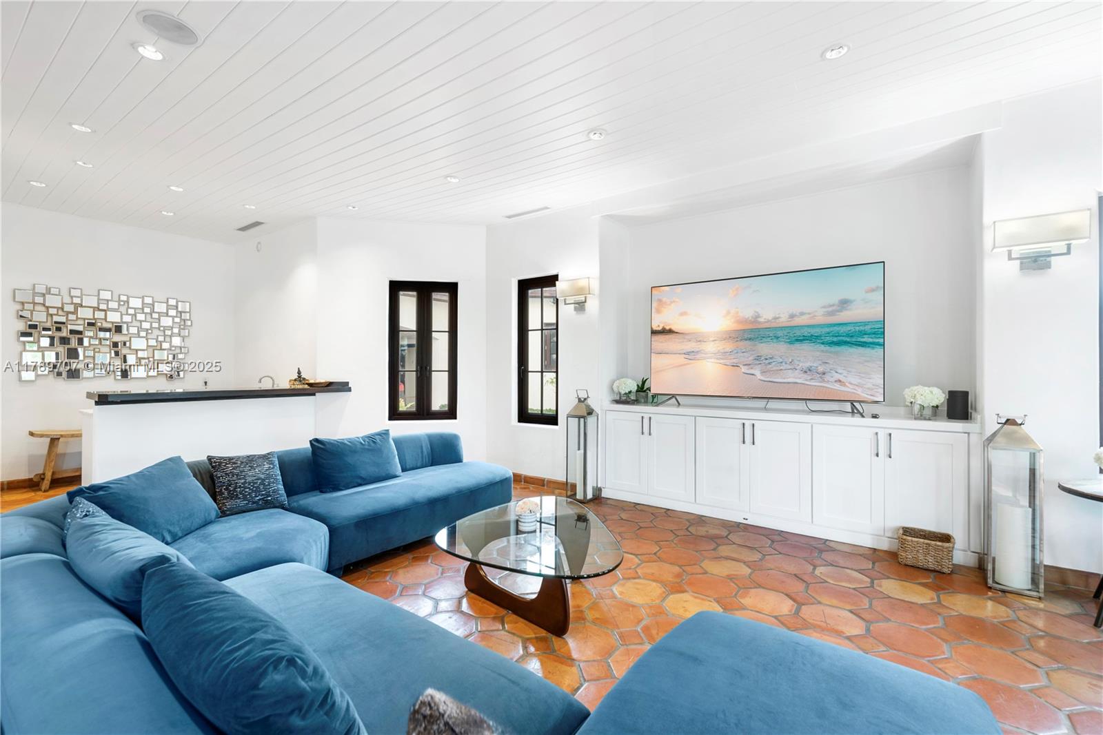 BAYSHORE ESTATES - Residential Lease