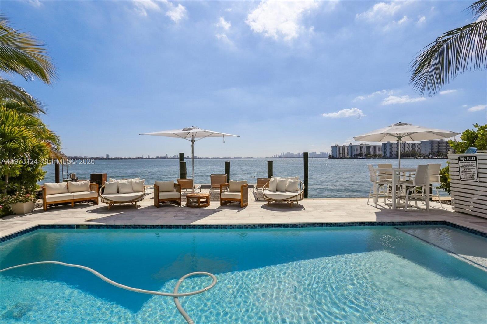 ISLE OF NORMANDY MIAMI VI - Residential