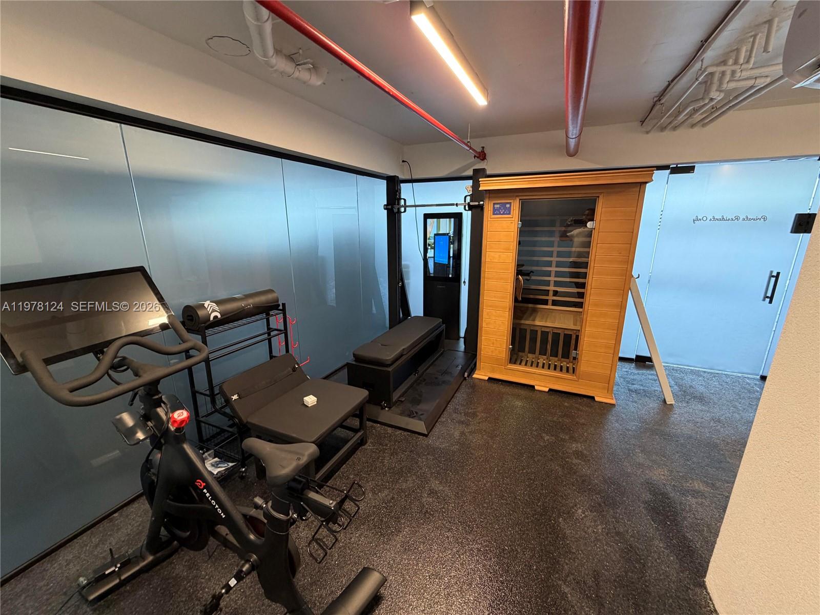 ISLE OF NORMANDY MIAMI VI - Residential