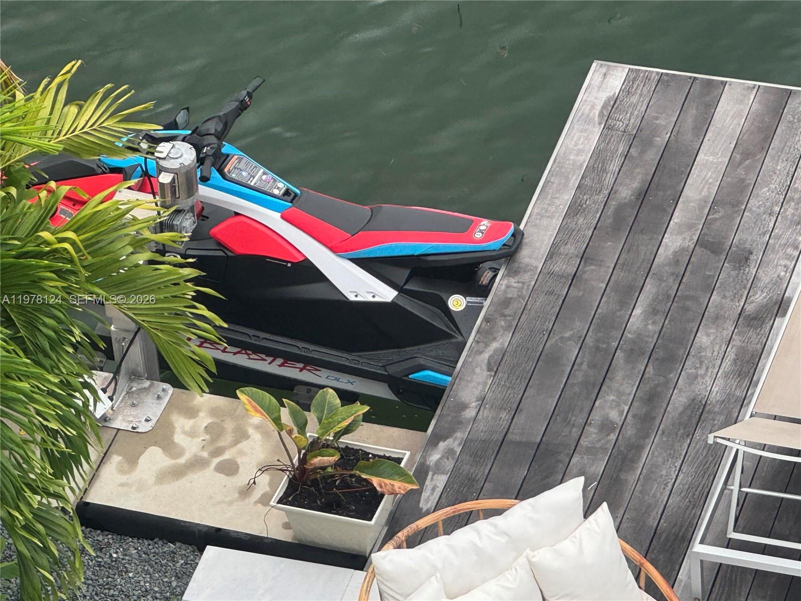 ISLE OF NORMANDY MIAMI VI - Residential