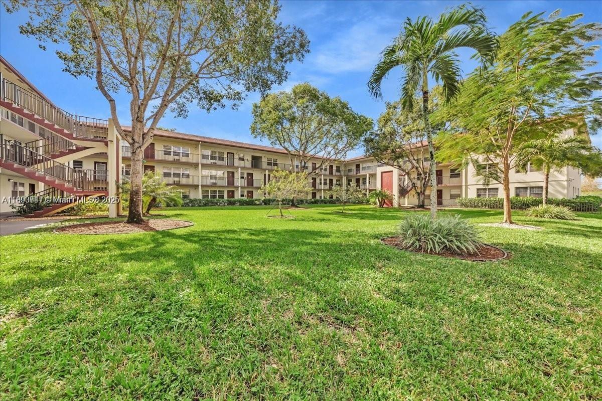NEW HAMPTON AT CENTURY VI - Residential Lease