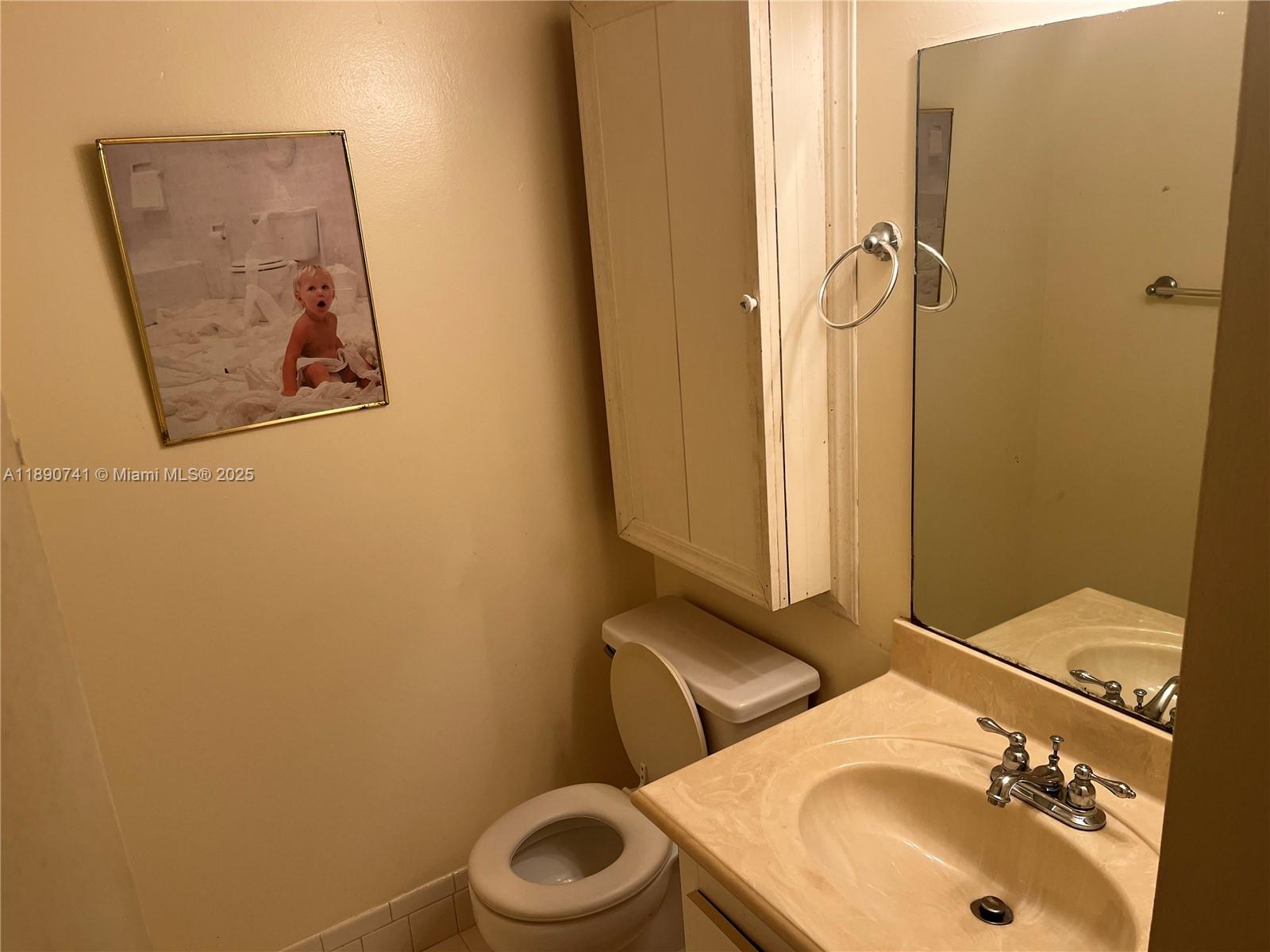 NEW HAMPTON AT CENTURY VI - Residential Lease