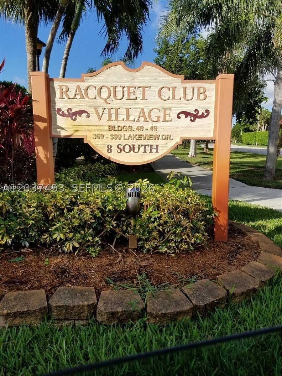 Photo of 369 Lakeview Dr #204, Weston, FL 33326 (MLS # A12037453)