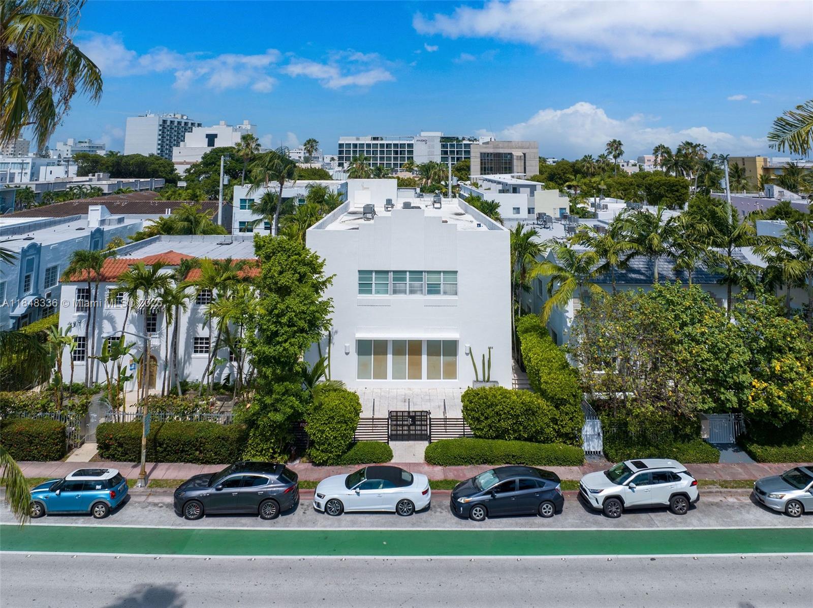 THE NOLOBI CONDO - Residential