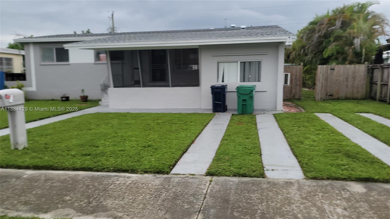 Huge 4/3 in most sought area , single story with Patio , new bathroom . Tankless water heater , New Paint Inside and outside , New vanities , new tiles , Near excellent schools , very close to highways and Shopping Malls .NO ASSOCIATION , No parking restrictions , Boat Parking(maybe) and work Vans allowed .Pets Allowed (With annual Pets Fees), Excellent neighbors and neighborhood. Huge backyard for parties , BBQ and get togethers . Hurricane shutters for your safety . Available Today .Water deposit required . Potential Tenants with Fair credit may be considered with conditions. Tenant pays all utilities and trash pick up.
renters insurance required NO Association
call listing agent for more info