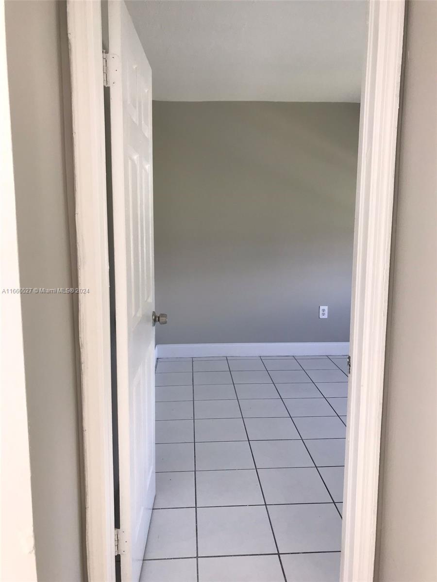 MONTEREY VILLAGE-TWO COND - Residential