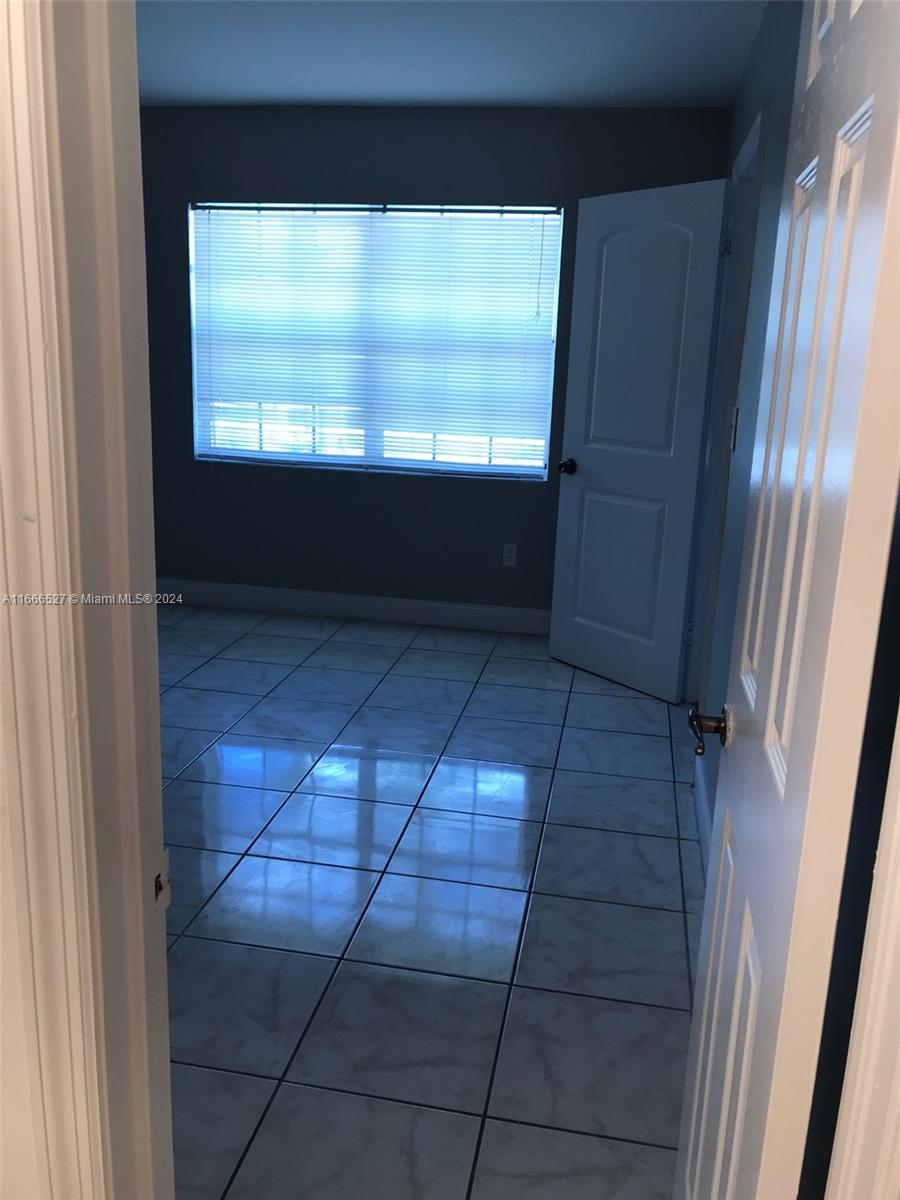 MONTEREY VILLAGE-TWO COND - Residential