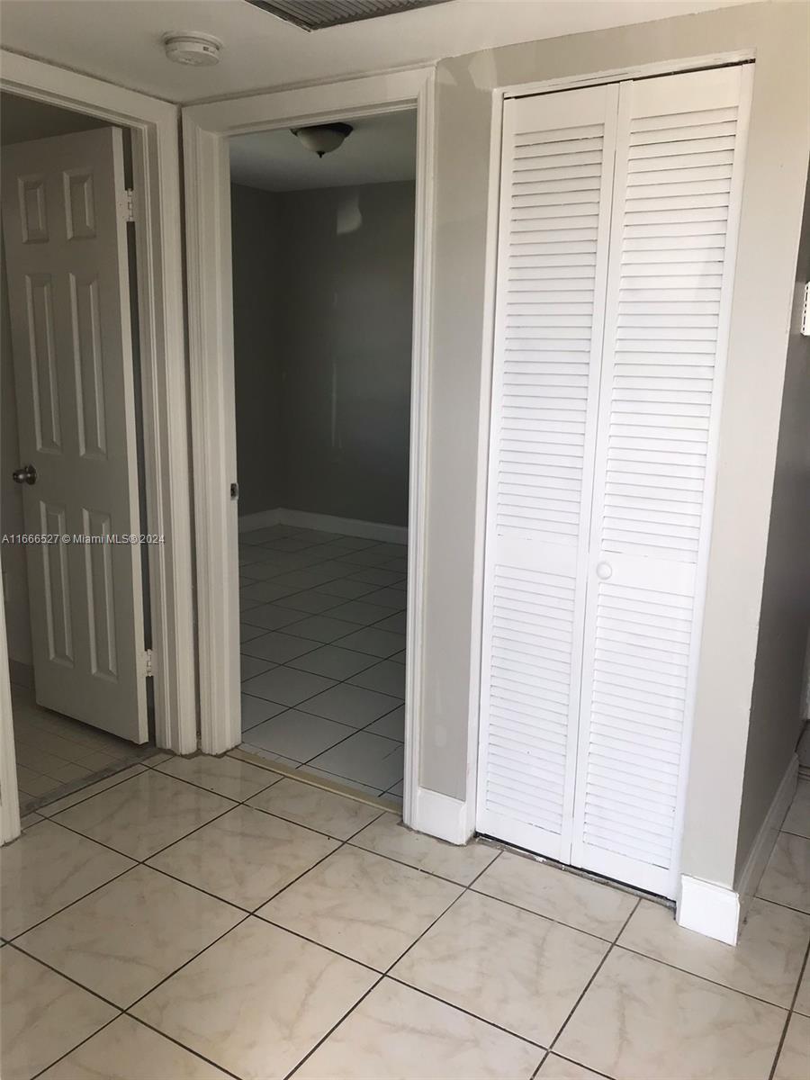 459 NE 210th Cir Ter 201-17