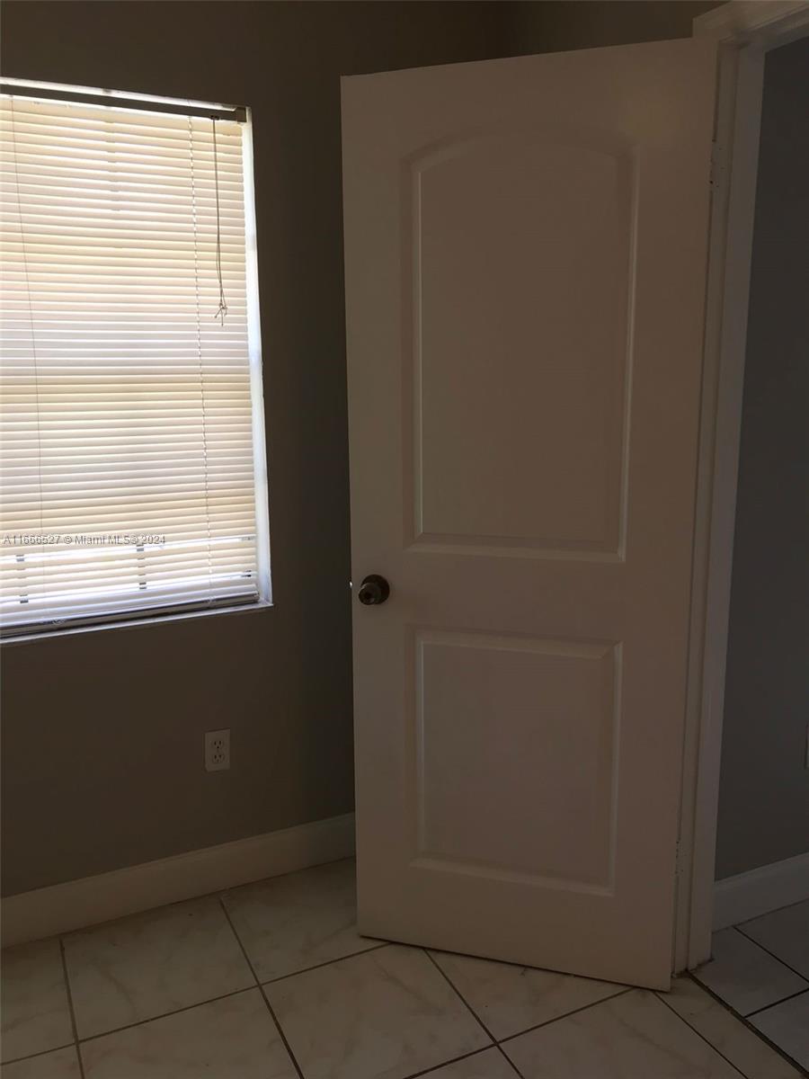 MONTEREY VILLAGE-TWO COND - Residential