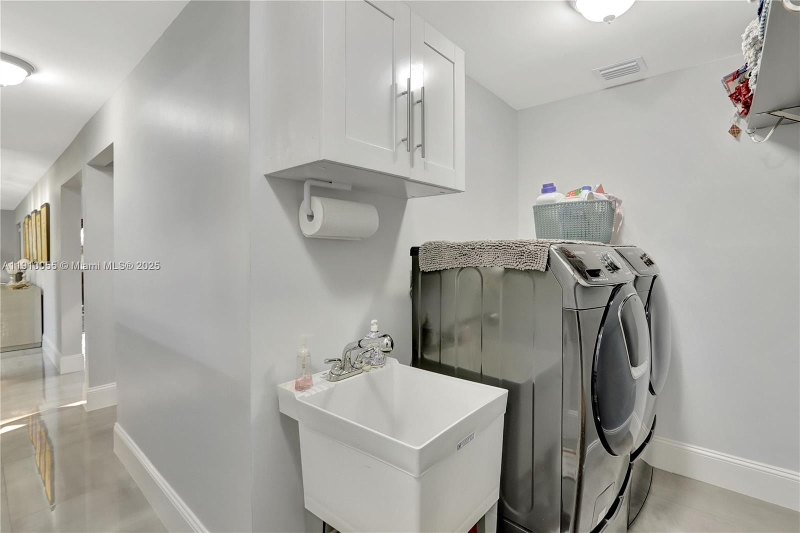 SOUTH GROVE - Residential