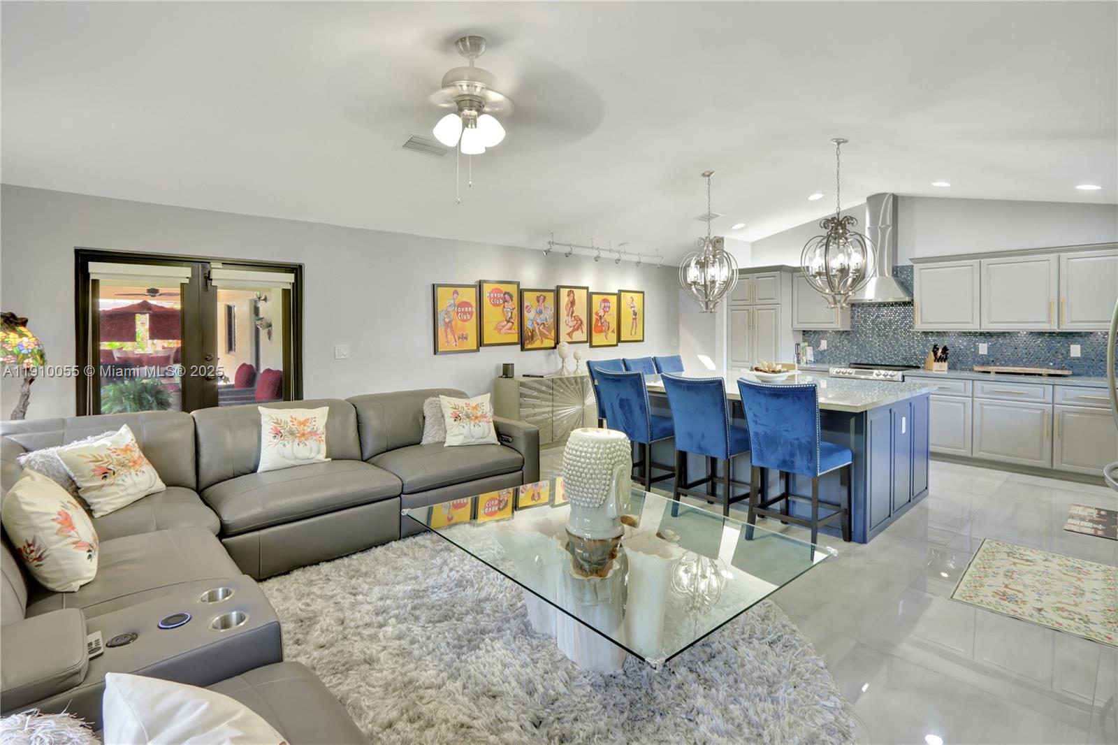 SOUTH GROVE - Residential