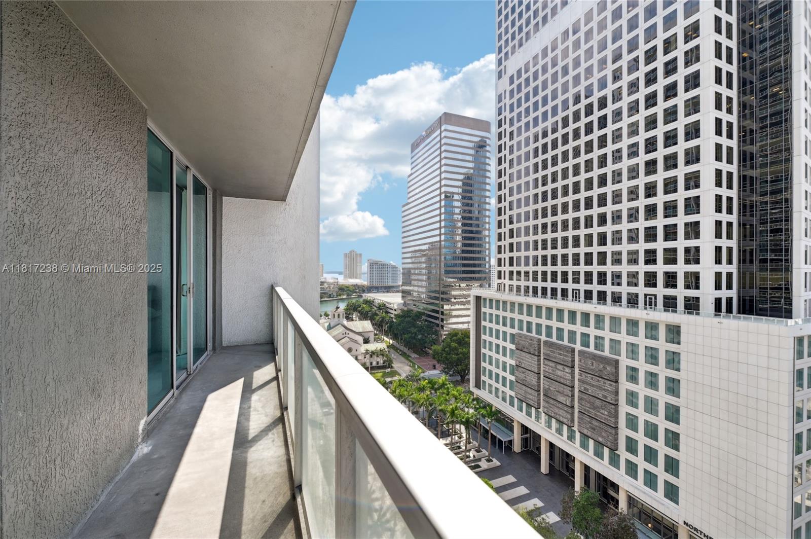 500 BRICKELL WEST CONDO - Residential Lease