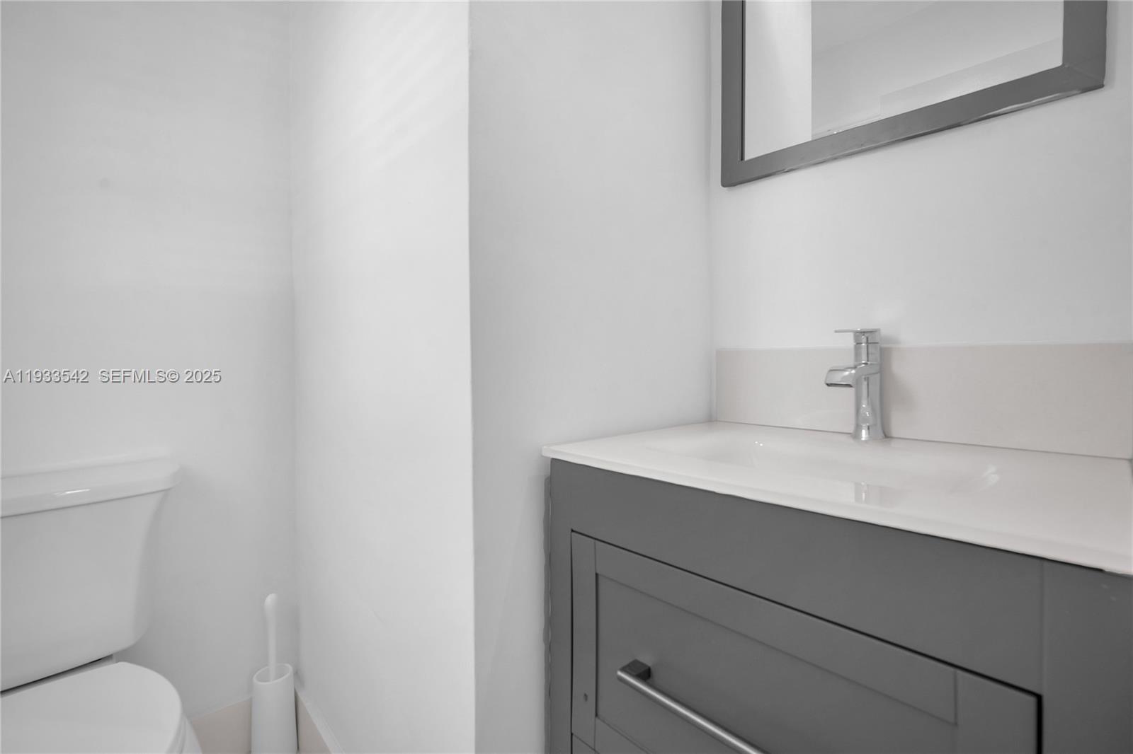 CHATEAU GROVE CONDO - Residential Lease