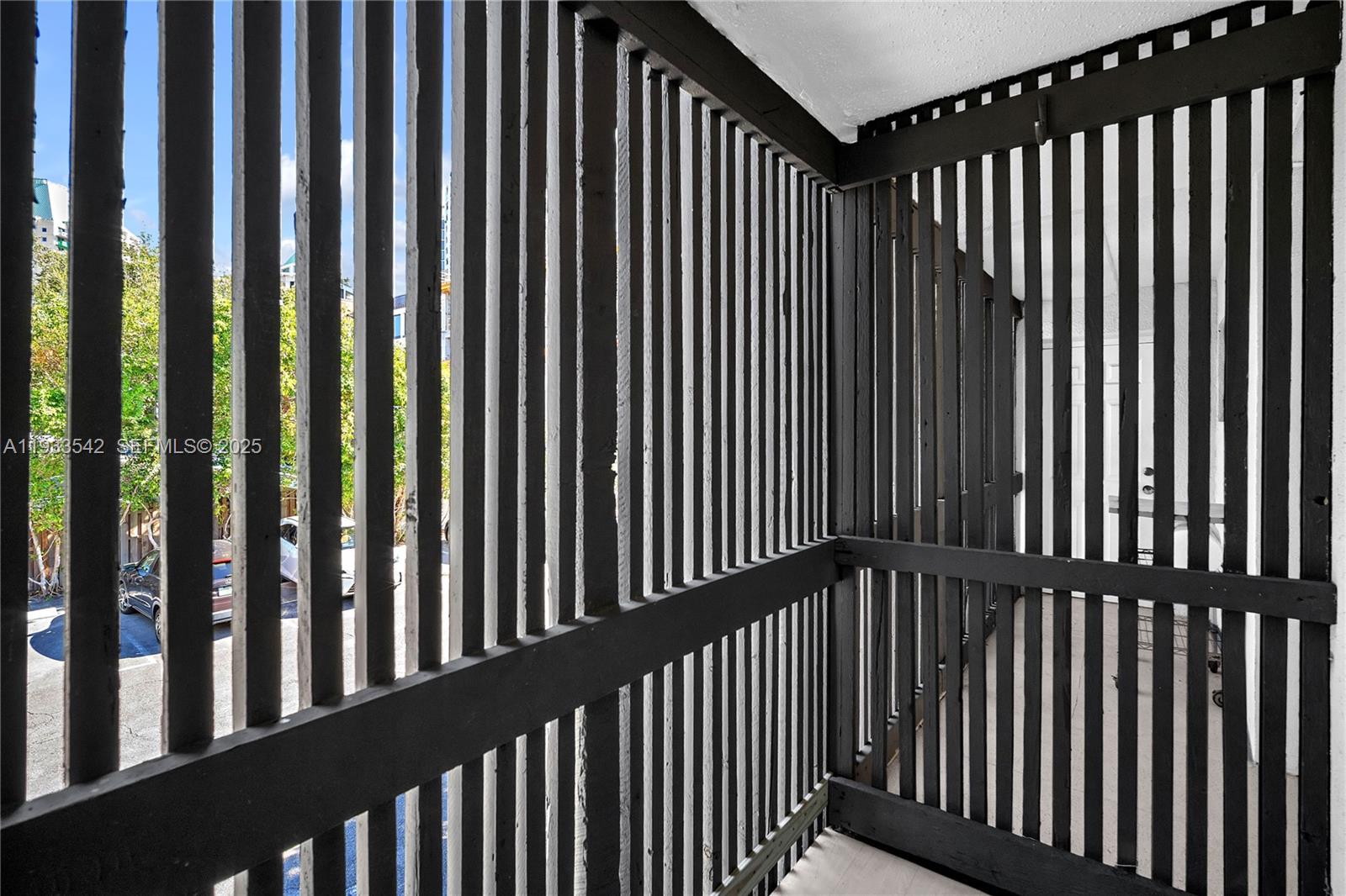 CHATEAU GROVE CONDO - Residential Lease