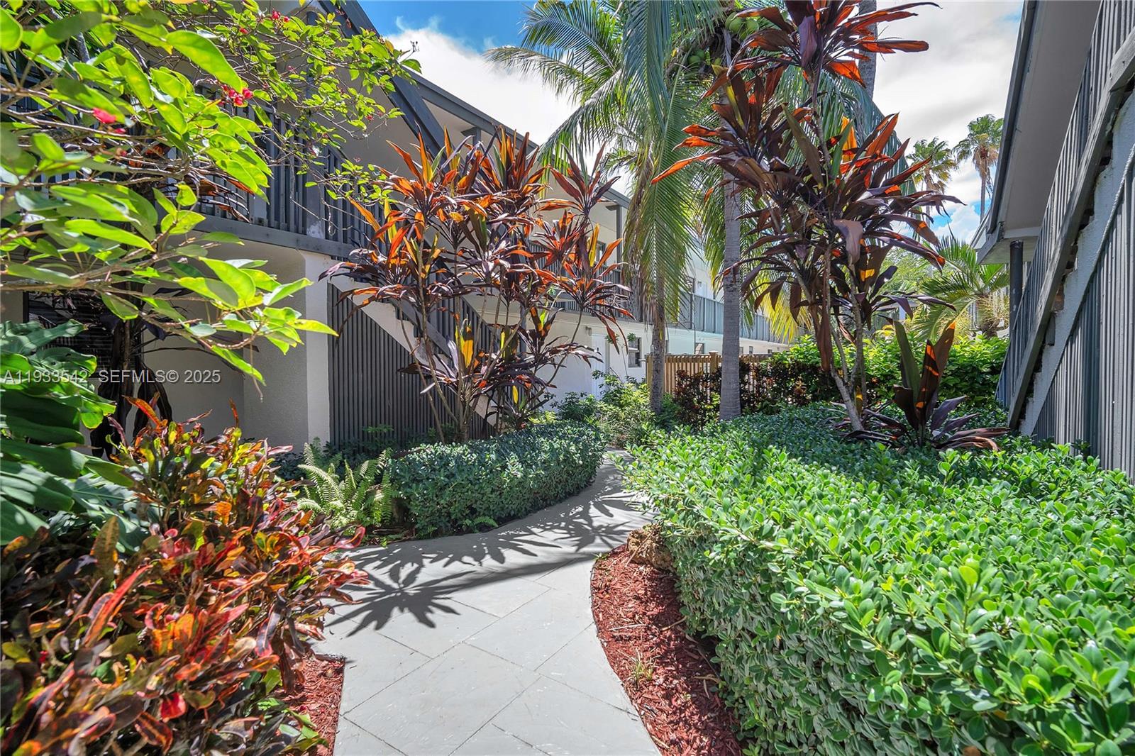 CHATEAU GROVE CONDO - Residential Lease