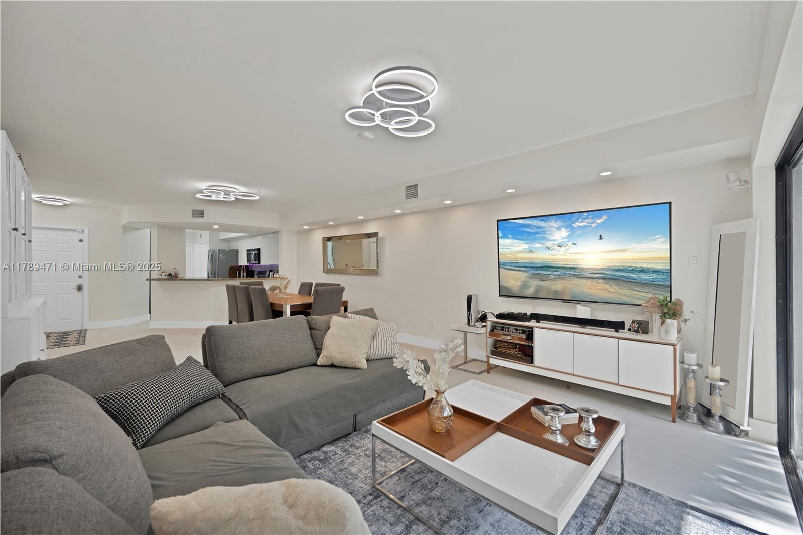 3510 Magellan Cir 726