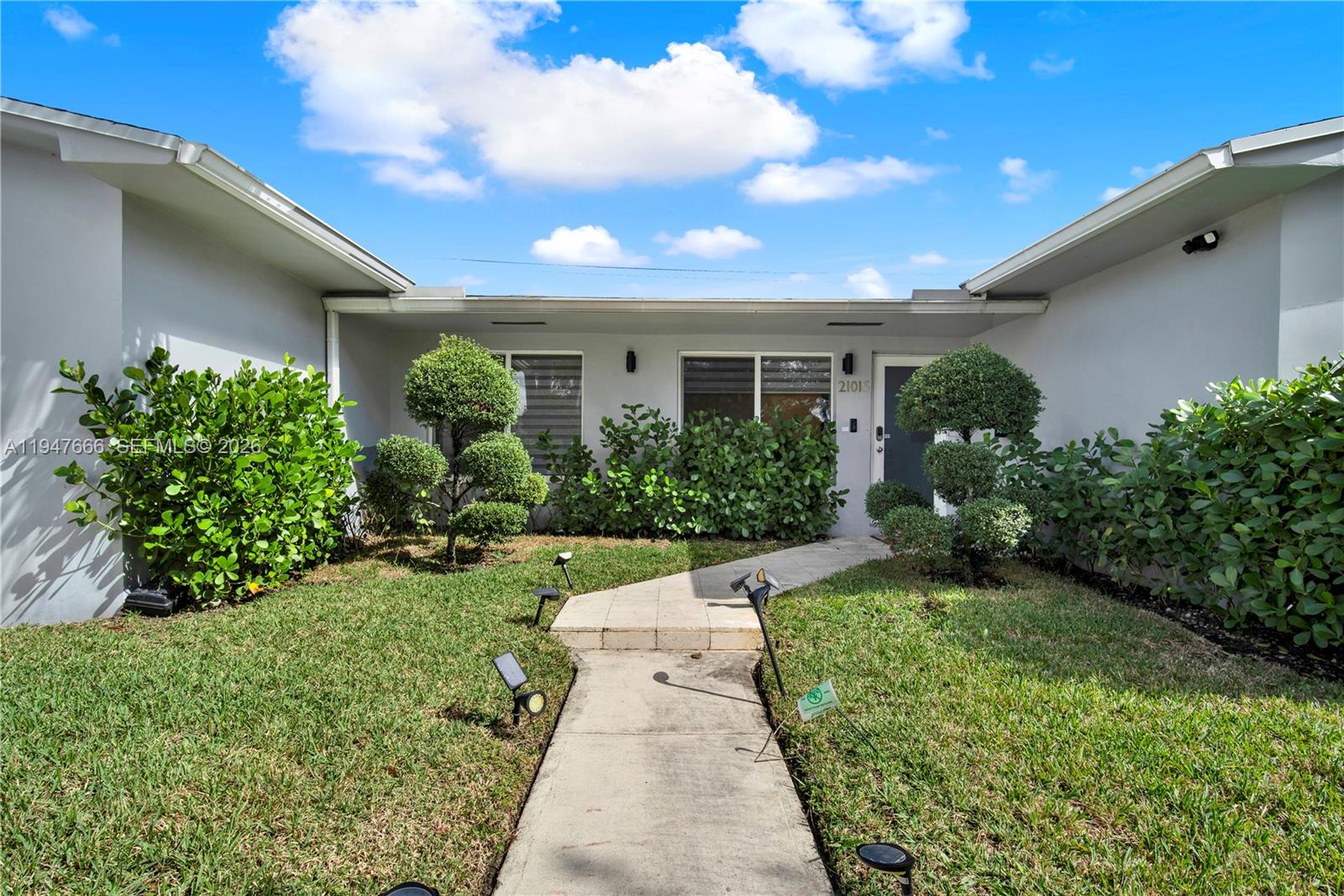 HIGHLAND GARDENS - Residential