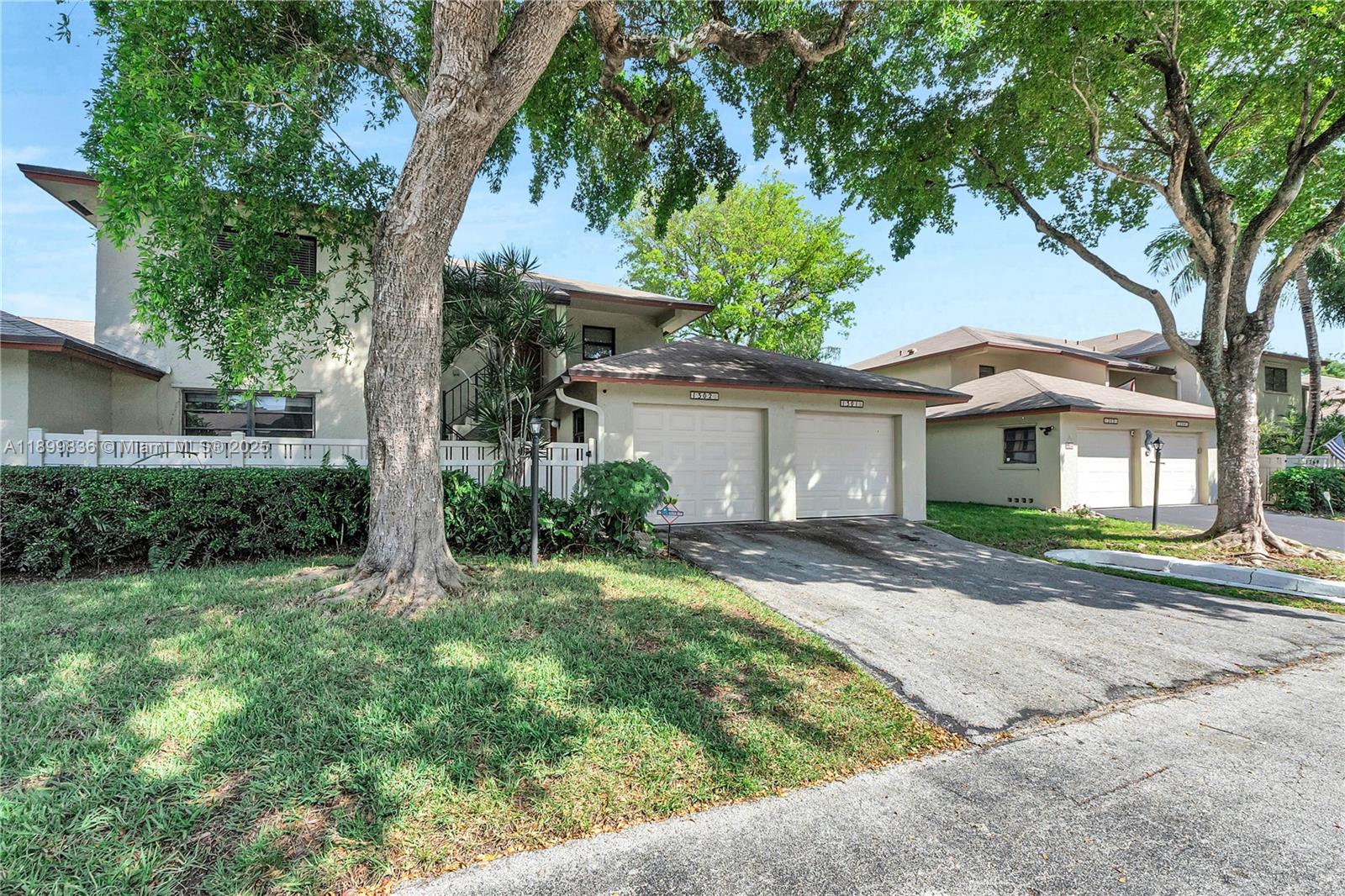 View photos, virtual tours, details... 1759 NE 39th Ct 1301