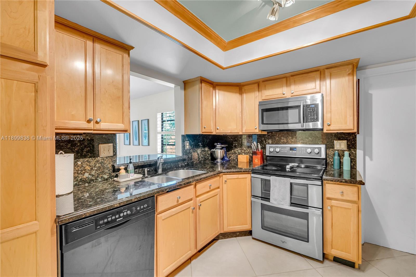 View photos, virtual tours, details... 1759 NE 39th Ct 1301