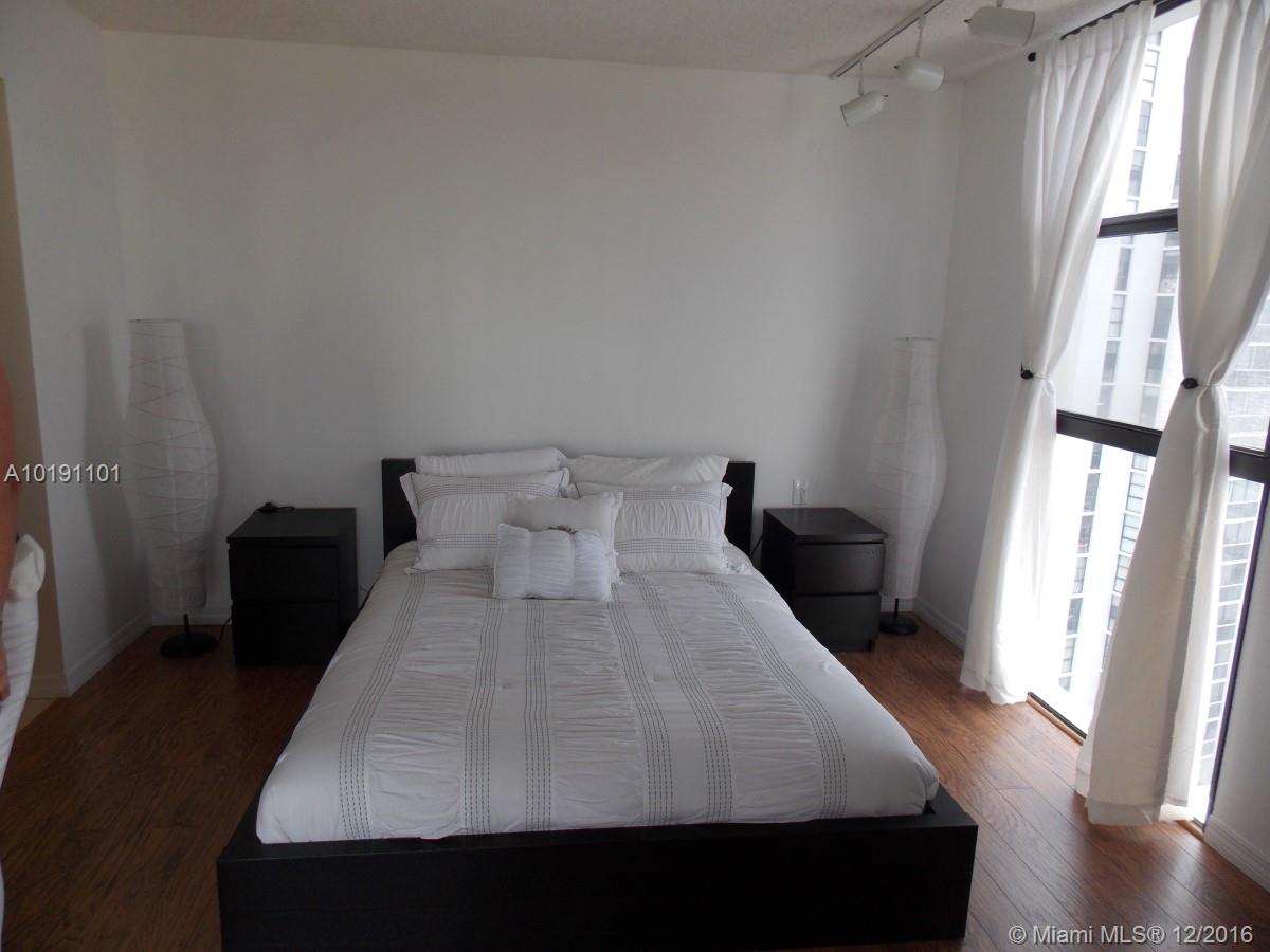 Flamenco Condo - Residential Lease