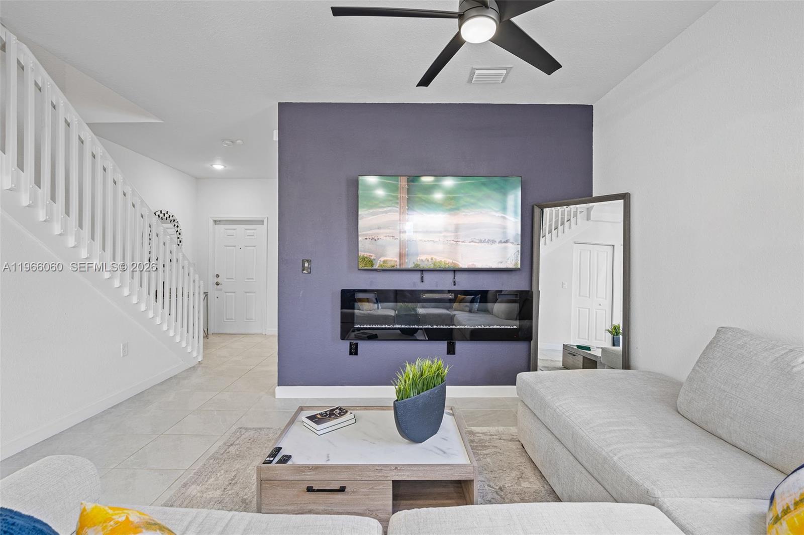 ENCLAVE SOUTH PHASE 2 - Residential