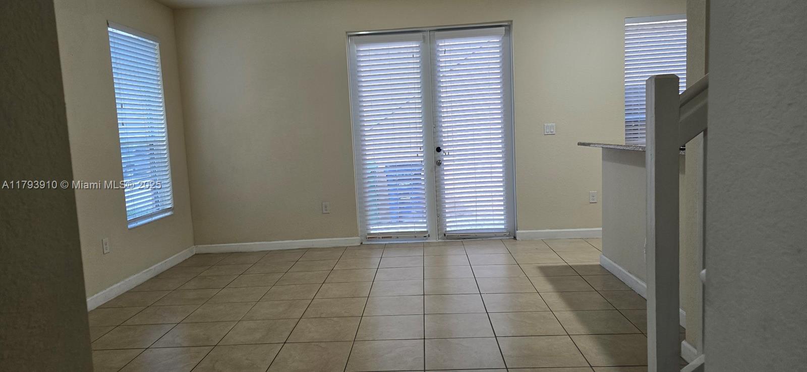 17029 SW 94th Ter
