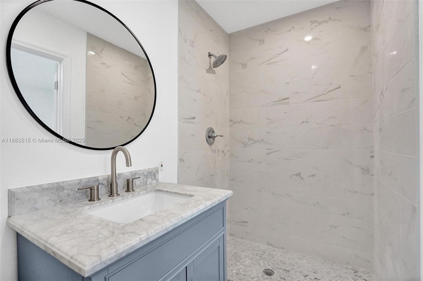 HOLLYWOOD LAKES SEC - Residential Lease