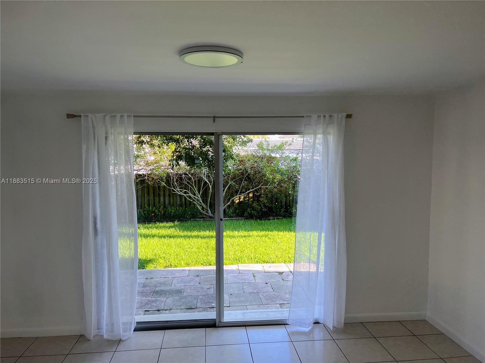 HOLLYWOOD LAKES SEC - Residential Lease