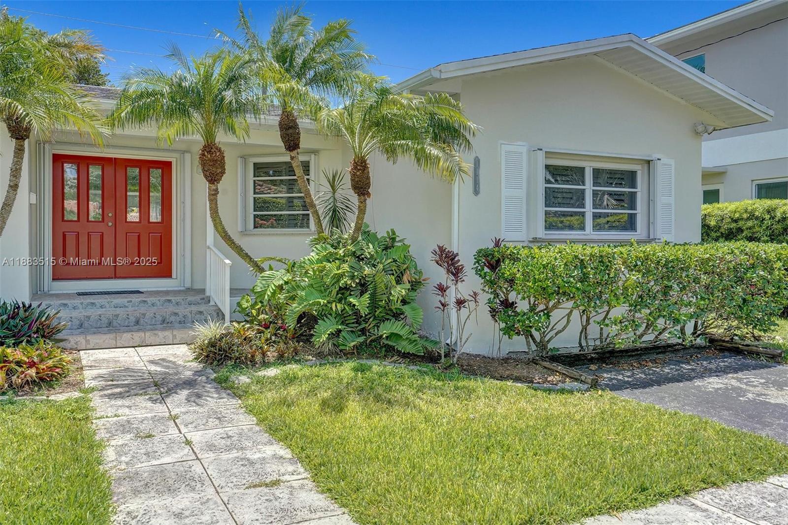 HOLLYWOOD LAKES SEC - Residential Lease