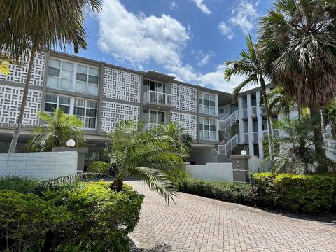 1080 99th St 331 Bay Harbor Islands FL 33154