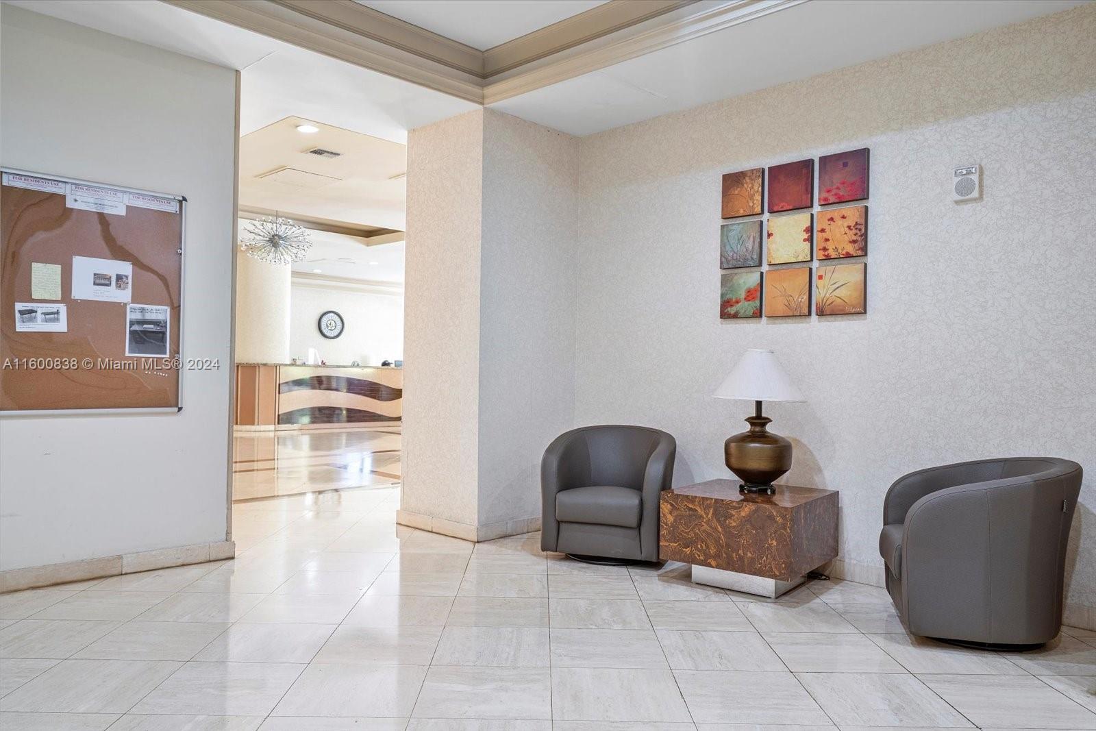 WINSTON TOWERS 200 - Residential