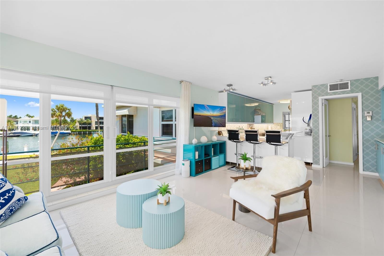 HARBOR CLUB OF FORT LAUDE - Residential