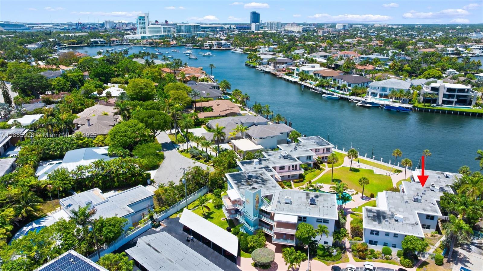 HARBOR CLUB OF FORT LAUDE - Residential