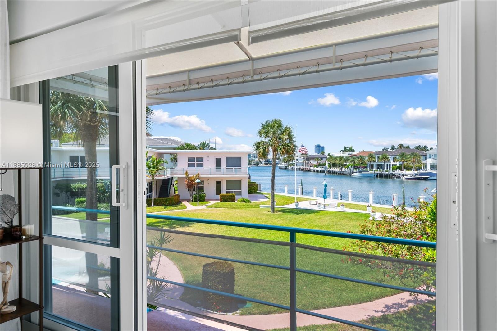 HARBOR CLUB OF FORT LAUDE - Residential