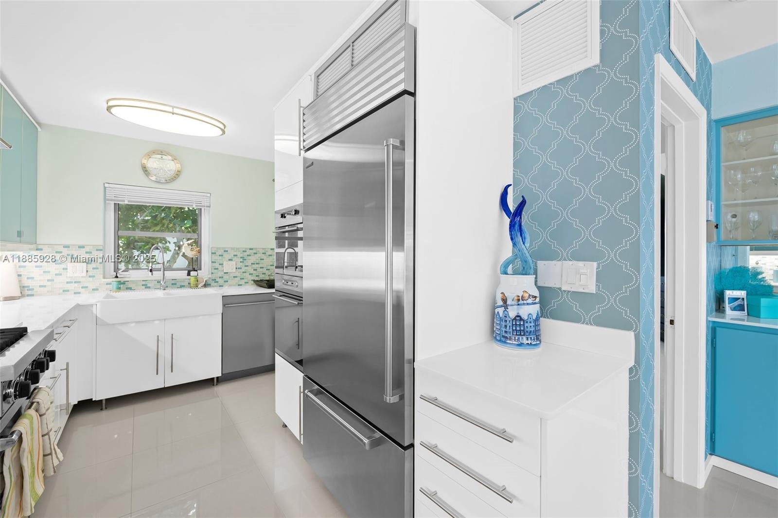 HARBOR CLUB OF FORT LAUDE - Residential