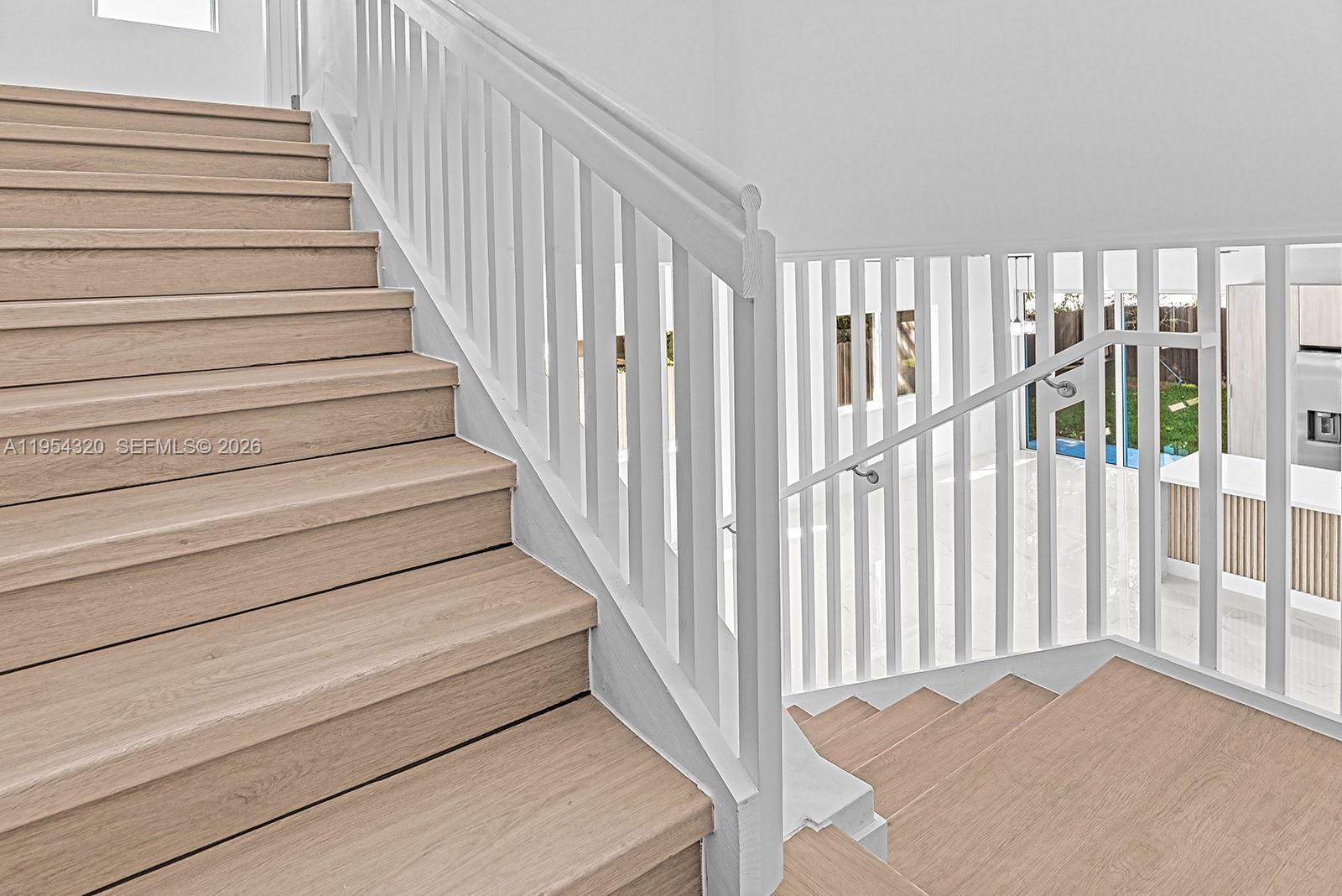 PREMIUM 13 CONDO - Residential